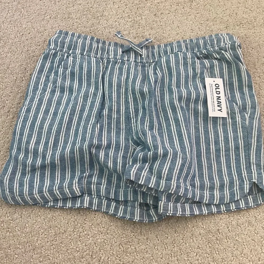 Old Navy Shorts - NWT - linen style